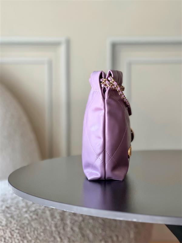 2026127215210680 600